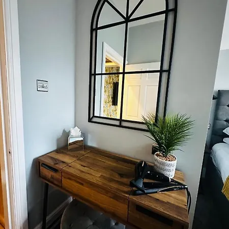 3 West End Boutique Apartamento *