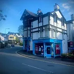 3 West End Boutique Apartman